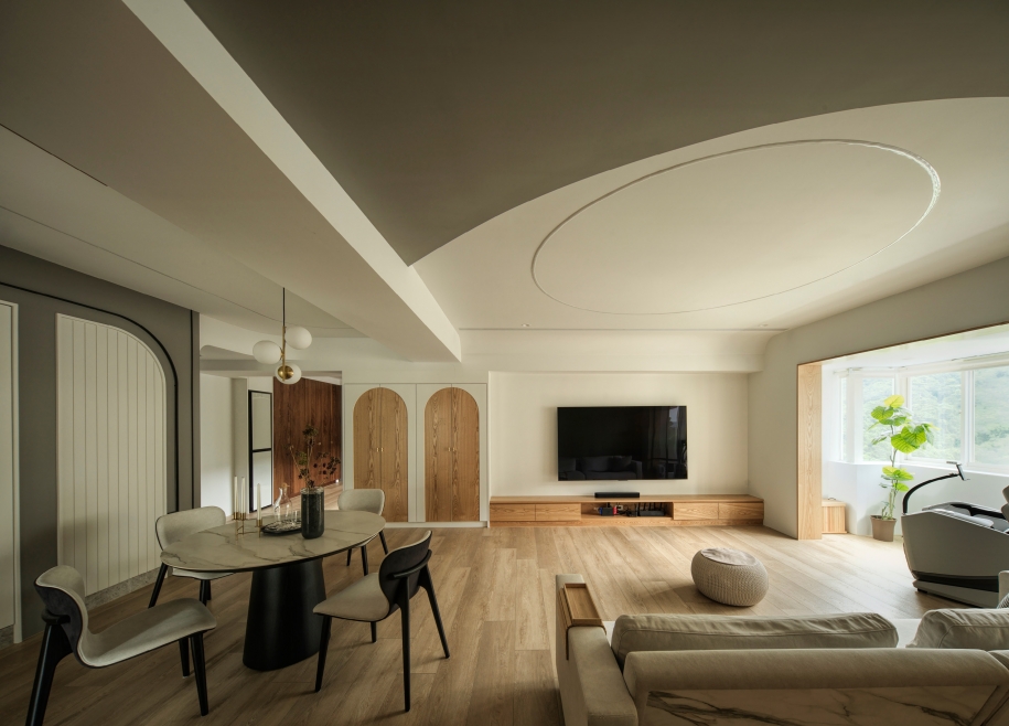 Double Rhythm in the Mountains